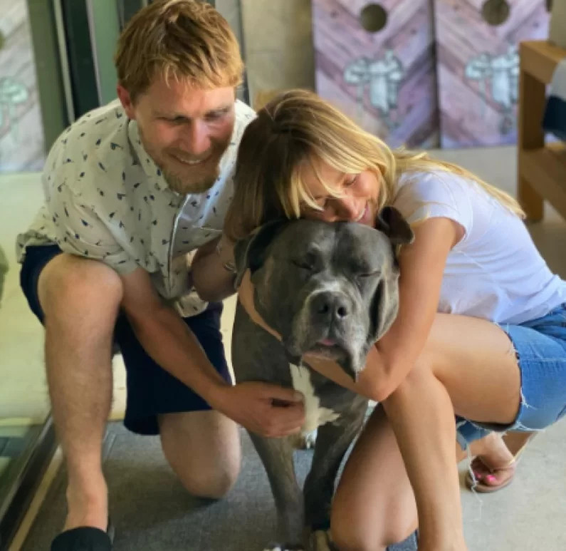 7 Celebrities and Their Pet Dogs - Best of 2021