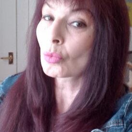 Nicola Griffiths